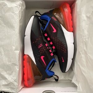 Women Air Max 270 Brand New 7.5